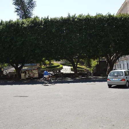 לינה וארוחת בוקר Giardino Bellini-centro